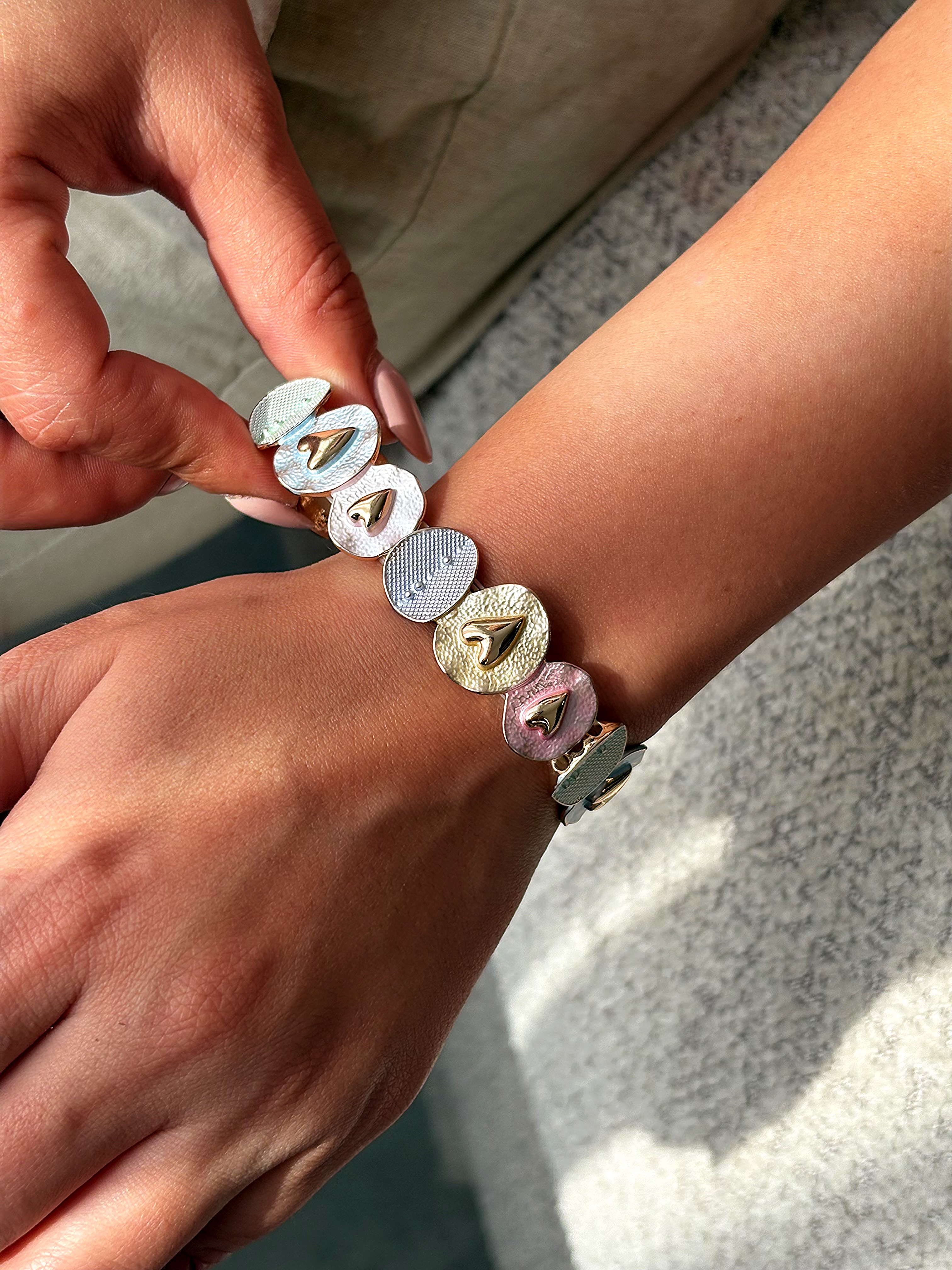 دستبند کشی استیل میناکاری طرح قلب