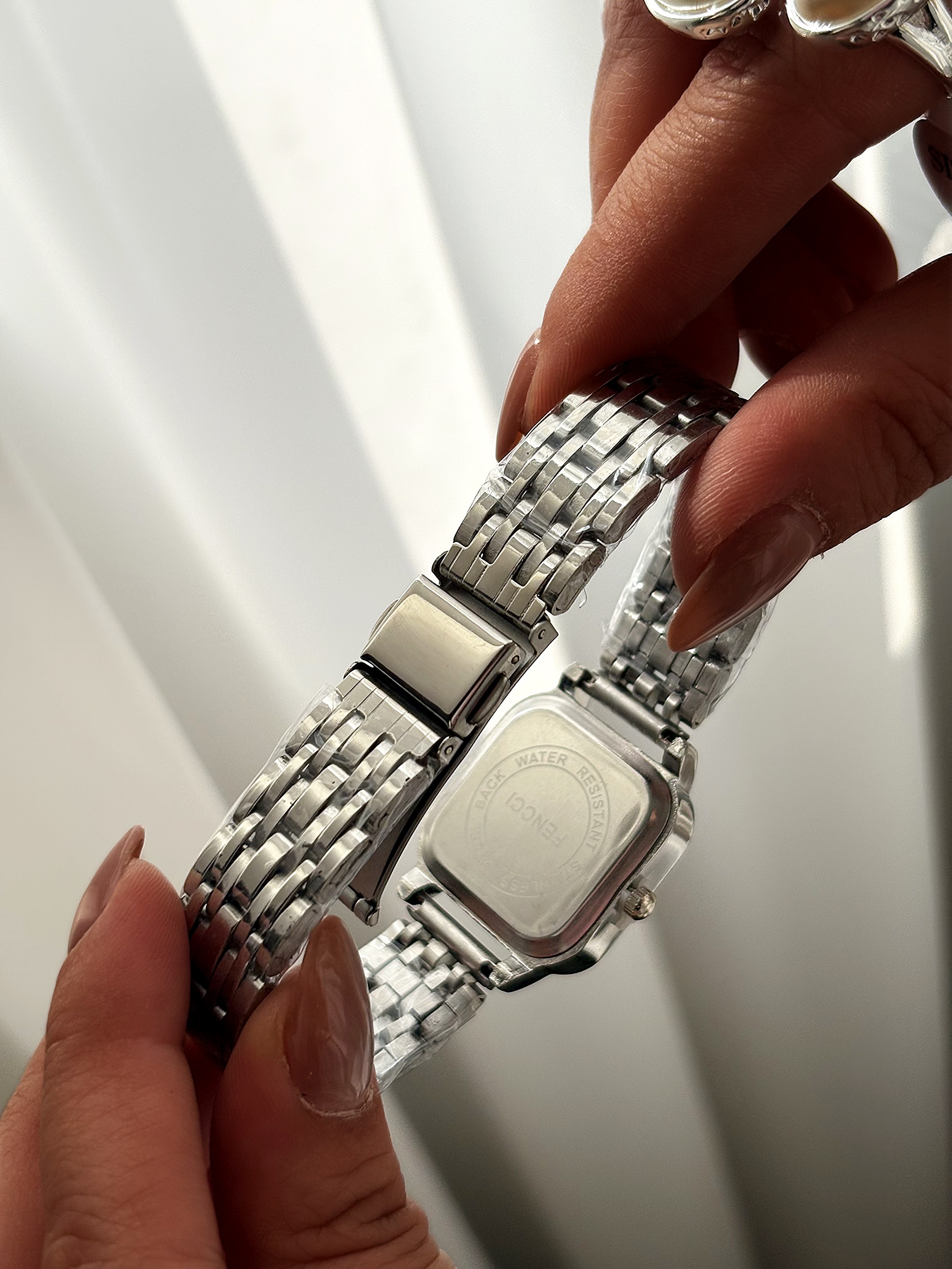 قفل ساعت مچی زنانه فنسی