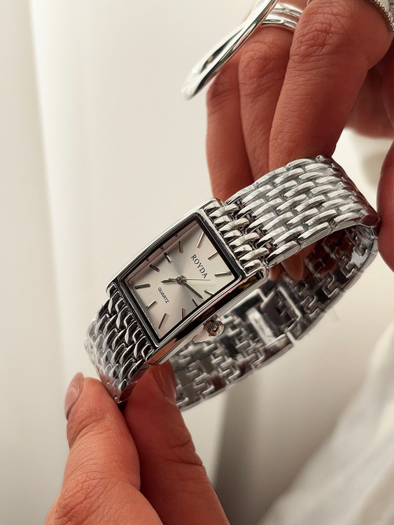 جزئیات بند ساعت