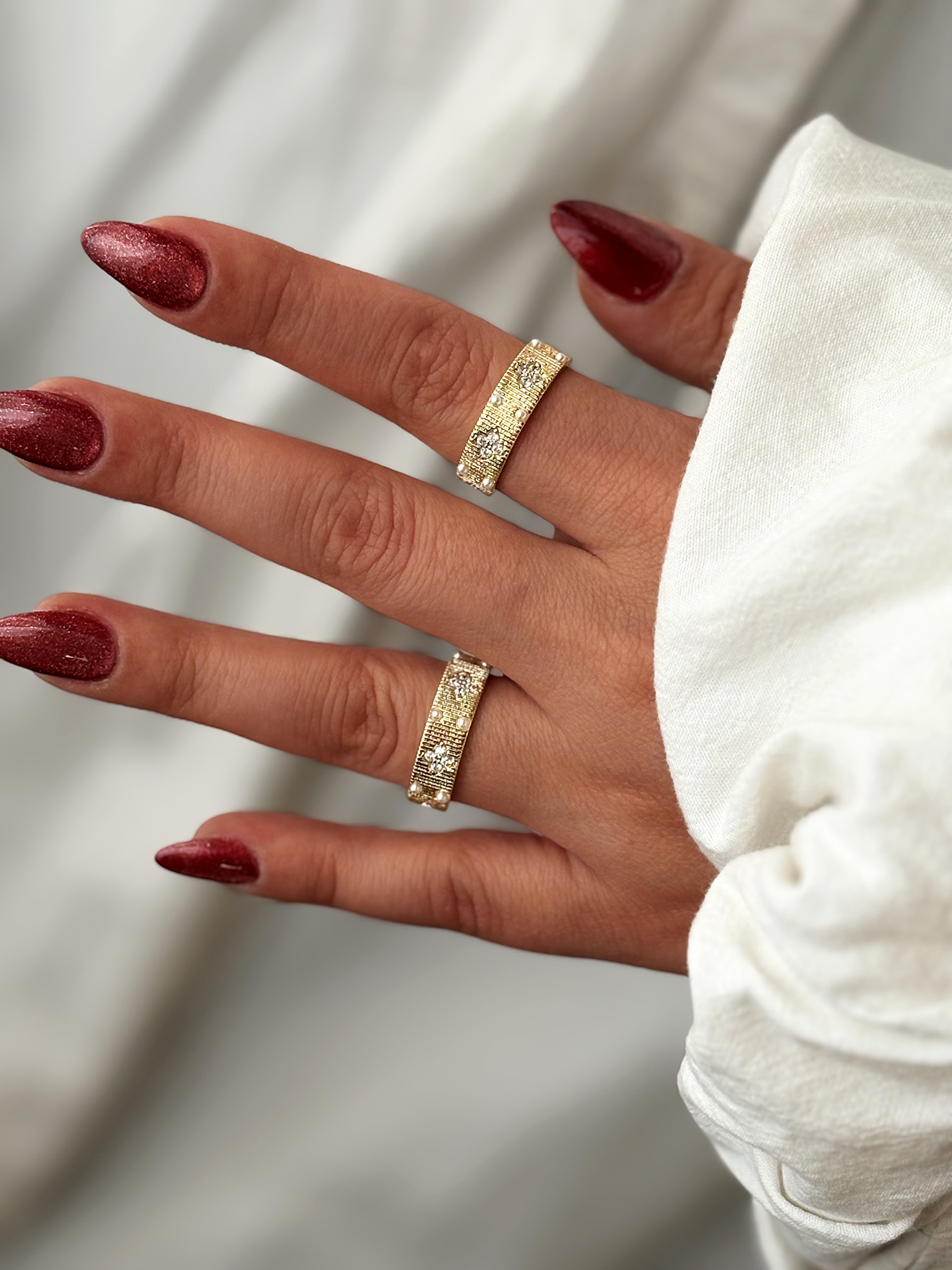 انگشتر زنانه ونکلیف