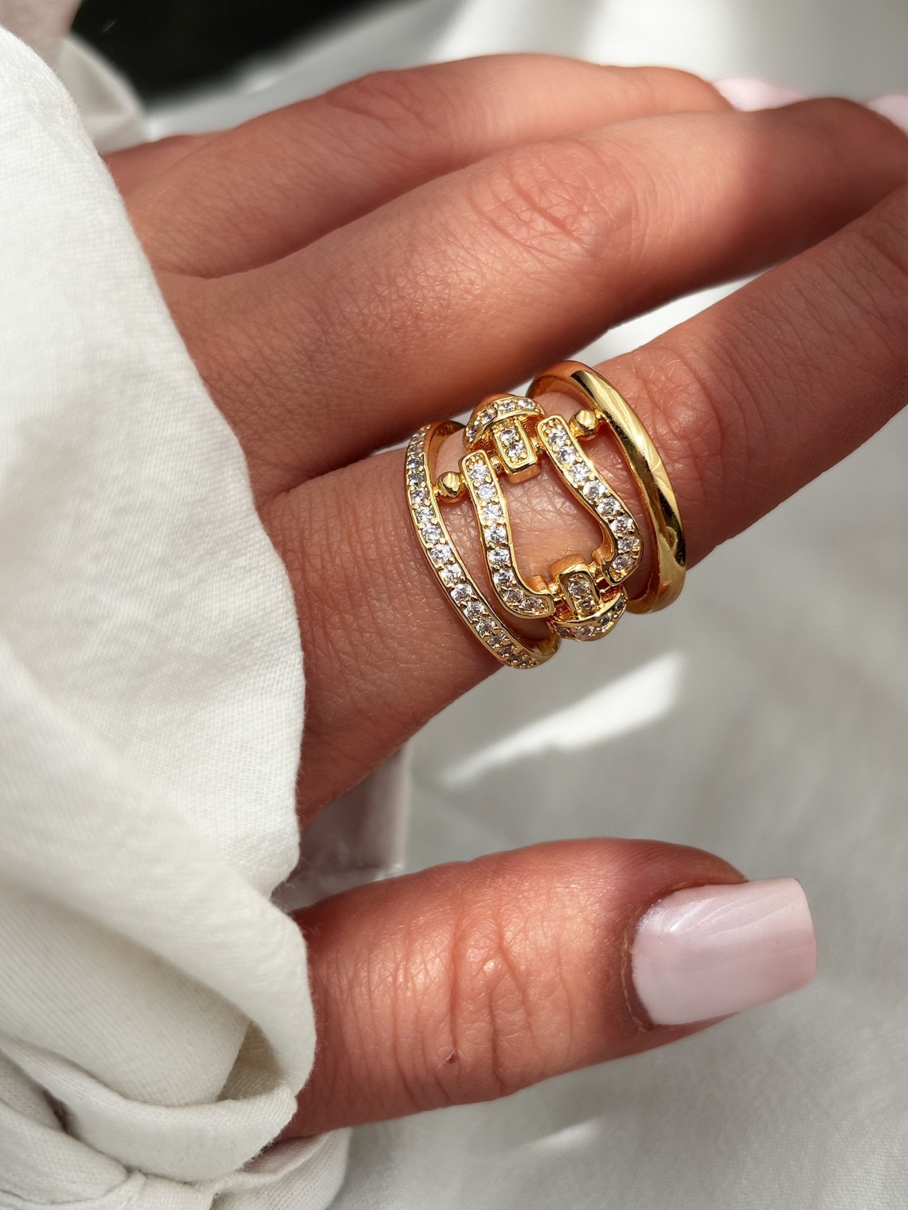 انگشتر زنانه فرد